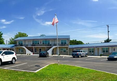 Horse Cave Motel Bagian luar foto
