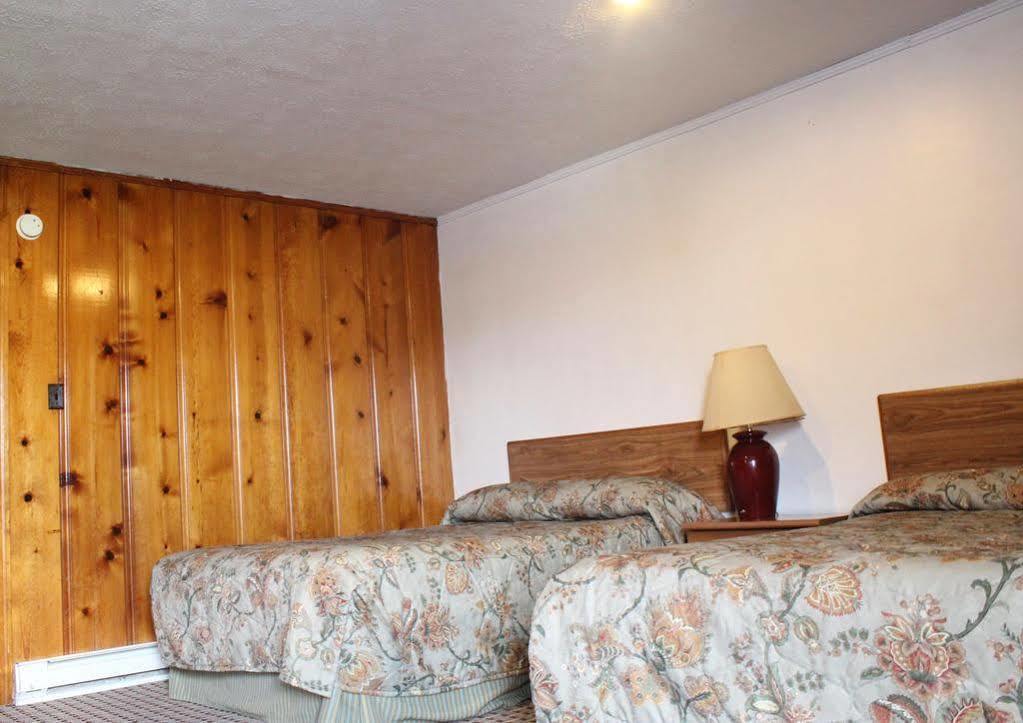 Horse Cave Motel Bagian luar foto