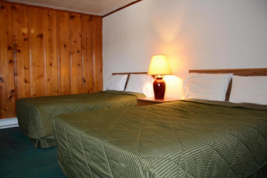 Horse Cave Motel Bagian luar foto